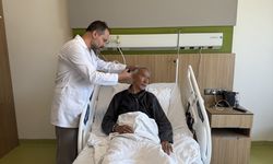 3 yıldır işitme kaybı bulunan hasta, koklear implant ameliyatıyla sağlığına kavuştu