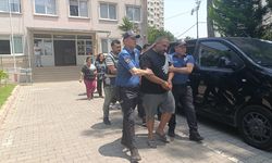 Adana'da dolandırıcılık operasyonunda yakalanan 7 zanlıdan 4'ü tutuklandı