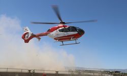 Ağrı'da solunum rahatsızlığı yaşayan bebek ambulans helikopterle Bitlis'e nakledildi