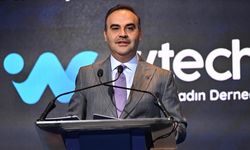 Bakan Kacır 'Türkiye Teknolojide Kız Öğrenciler Yapay Zeka Farkındalık Araştırması Raporu' toplantısında konuştu: