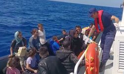 Çanakkale açıklarında 32 düzensiz göçmen kurtarıldı