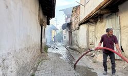 Çankırı'da metruk evde çıkan yangın söndürüldü