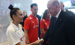 Cumhurbaşkanı Erdoğan, A Milli Kadın Voleybol Takımı'nı kabul etti