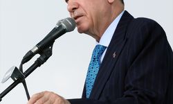 Cumhurbaşkanı Erdoğan: '(Belediyeler)Reklama, konsere, eğlenceye ayrılan tutarın deprem, yangına müdahale gibi kritik kalemlerden katbekat fazla olmasının hiçbir açıklaması olamaz'