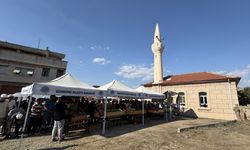 Edirne'de trafik kazasında hayatını kaybeden 5 kişinin cenazeleri defnedildi