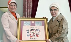 Emine Erdoğan, Türk Kızılay'a kurban bağışında bulundu