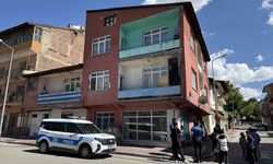 Erzurum'da balkondan düşen bebek ağır yaralandı