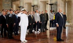 Fenerbahçe Beko kafilesi, Anıtkabir'i ziyaret etti