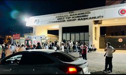 GÜNCELLEME 2 - Diyarbakır'da 13 katlı binada çıkan yangında 2'si çocuk 3 kişi hayatını kaybetti