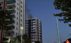GÜNCELLEME - Diyarbakır'da 13 katlı binada çıkan yangın kontrol altına alındı