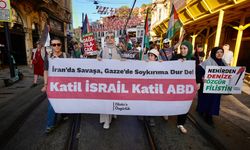 İsrail'in Gazze'ye ve İran'a yönelik saldırıları Beyoğlu'nda protesto edildi