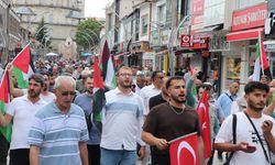 İsrail'in Gazze'ye yardım götüren 'Madleen' gemisine saldırısı Yozgat'ta protesto edildi
