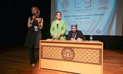 İstanbul'da '8. Türkiye Münazaraları 2025' programı başladı