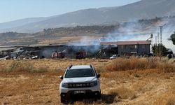 Kahramanmaraş'ta bir ev ve ahırın kullanılamaz hale geldiği yangında 2 kişi yaralandı