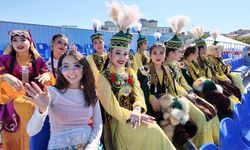 Kazakistan'ın Aktau kentinde '8. Türk Dünyası'nda Kadın ve Moda Günleri' düzenlendi