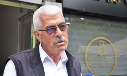 Kendisine oy atmayı unutsa da kurayla muhtar olan Zekai Seyhan, seçilmenin sevincini yaşıyor