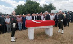 Kıbrıs Gazisi Ahmet Ada, Edirne'de son yolculuğuna uğurlandı