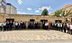 Midyat'ta farklı dine mensup vatandaşlar bayramlaşma programında buluştu