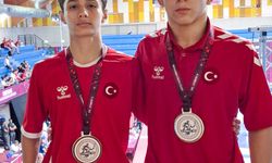 Milli güreşçiler, 15 Yaş Altı Avrupa Şampiyonası'nda 2 madalya kazandı