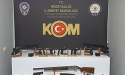 Niğde'de ruhsatsız silah operasyonunda 16 zanlı yakalandı