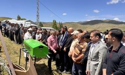 Ocak Partisi Genel Başkanı Canpolat'ın cenazesi Erzurum'da defnedildi