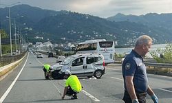 Rize'de takla atan hafif ticari araçtaki 2 kişi öldü, 3 kişi yaralandı