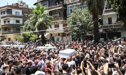 Şam'da Mar İlyas Kilisesi saldırısında yaşamını yitirenler için toplu cenaze töreni yapıldı