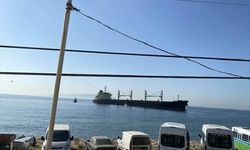 Tekirdağ'da kuru yük gemisi karaya oturdu