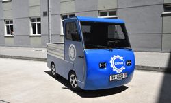Tekirdağ'da meslek liseli öğrenciler elektrikli kamyonet tasarladı
