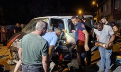 Tokat'ta pikaba çarpan minibüsün sürücüsü yaralandı