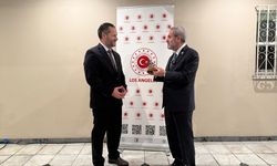 Türkiye'nin Los Angeles Başkonsolosu, Türk akademisyenlerle bir araya geldi