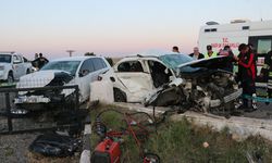 Yozgat'ta 2 otomobilin çarpışması sonucu 2 kişi öldü, 1 kişi yaralandı