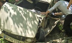 Zonguldak'ta şarampole devrilen otomobildeki 3 kişi yaralandı