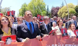 CHP'li milletvekilleri, TBMM'den Adalet Bakanlığına yürüdü