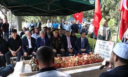 15 Temmuz şehidi Serdar Gökbayrak, Sakarya'daki mezarı başında anıldı