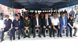 Adana'da Demokrasi ve Milli Birlik Günü dolayısıyla şehitlikler ziyaret edildi