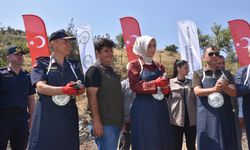 Afyonkarahisar'da 1000 kınalı keklik doğaya bırakıldı