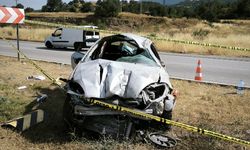 Amasya'da devrilen otomobildeki 1 çocuk öldü, 4 kişi yaralandı