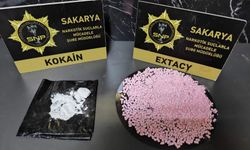 Anadolu Otoyolu'nun Sakarya kesiminde uyuşturucu ele geçirilen araçtaki 2 zanlı tutuklandı