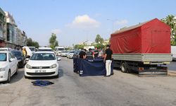 Antalya'da bir kişi aracında ölü bulundu
