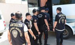 Antalya'da hakkında kesinleşmiş hapis cezası bulunan 30 kişi yakalandı
