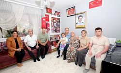 Bakan Yerlikaya'dan, 15 Temmuz darbe girişiminde şehit olan Köksal Kaşaltı'nın ailesine ziyaret
