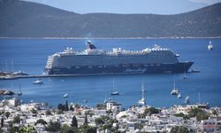 Bodrum'a iki kruvaziyerle 3 bin 308 yolcu geldi