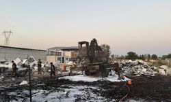 Bursa'da geri dönüşüm tesisinde çıkan yangın söndürüldü