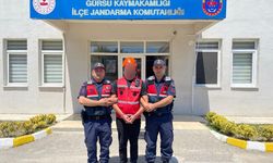 Bursa'daki yangın bölgesinde, 105 suç kaydı bulunan şüpheli arama kurtarma personeli kıyafetiyle yakalandı