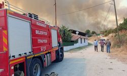 Çanakkale'de tarım arazisinde çıkıp ormanlık alana sıçrayan yangın kontrol altında