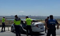 Çatalca'da bariyere çarpan otomobildeki astsubay öldü, 2 uzman çavuş yaralandı