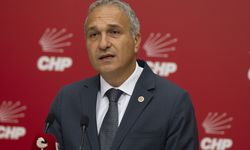CHP Genel Başkan Yardımcısı Özçağdaş, YKS sonuçlarına ilişkin basın toplantısı düzenledi: