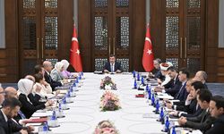 Cumhurbaşkanı Yardımcısı Yılmaz, Nüfus Politikaları Kurulu Toplantısı'nda konuştu: