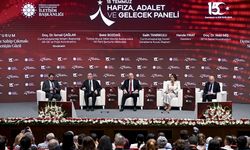 Cumhurbaşkanlığı İletişim Başkanlığından, 'Demokrasiye Sahip Çıkmak: Sivil Direnişin Gücü' paneli